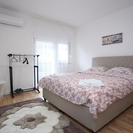 Apartments Daris Mostar Eksteriør bilde