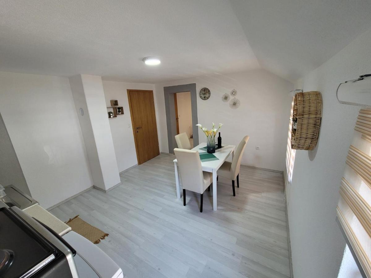 Apartments Daris Mostar Eksteriør bilde