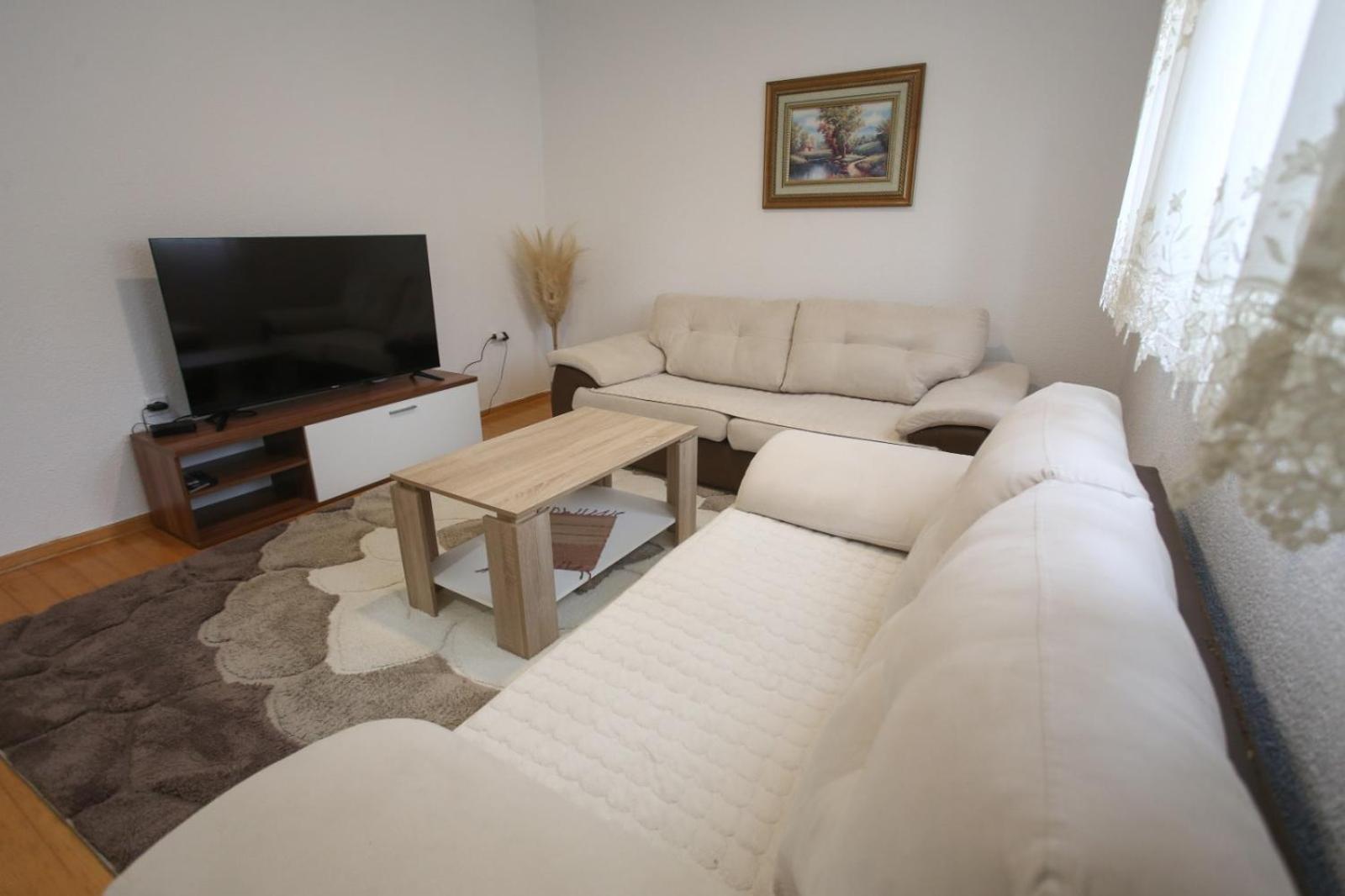 Apartments Daris Mostar Eksteriør bilde