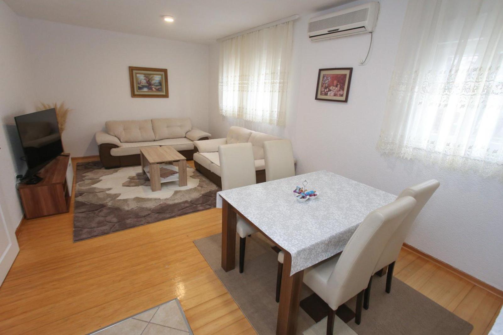 Apartments Daris Mostar Eksteriør bilde