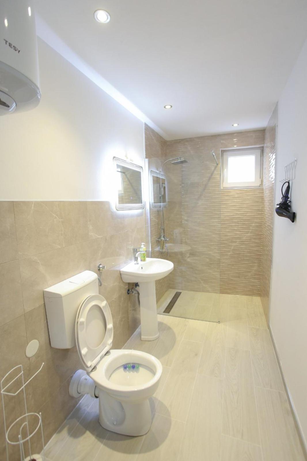 Apartments Daris Mostar Eksteriør bilde
