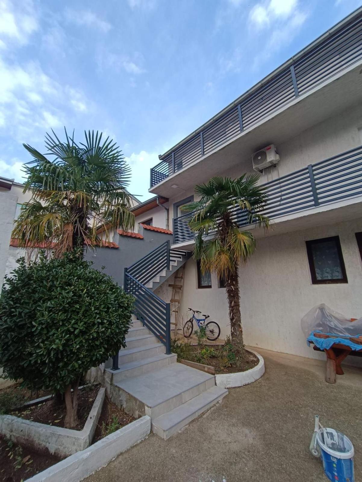 Apartments Daris Mostar Eksteriør bilde